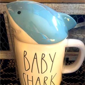 Rae Dunn Baby shark mug and topper